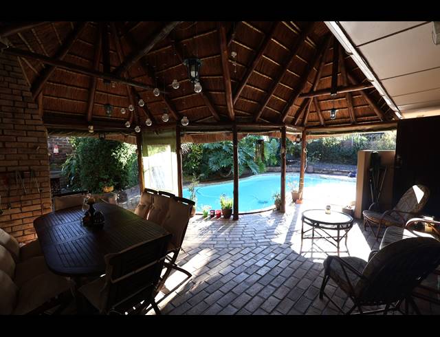 3 BEDROOM HOUSE FOR SALE IN BEACON BAY